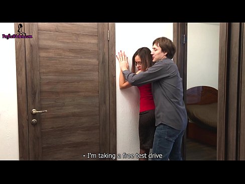 ❤️ సెక్సీ రియల్టర్ ఆమె అపార్ట్‌మెంట్‌ని అమ్ముతున్నప్పుడు ఆమె పుస్సీని మరియు ఫక్స్‌ని చులకనగా కుదిపేసింది - క్రెంపాయ్ ❌ పోర్నో te.pi-porno.ru ﹏